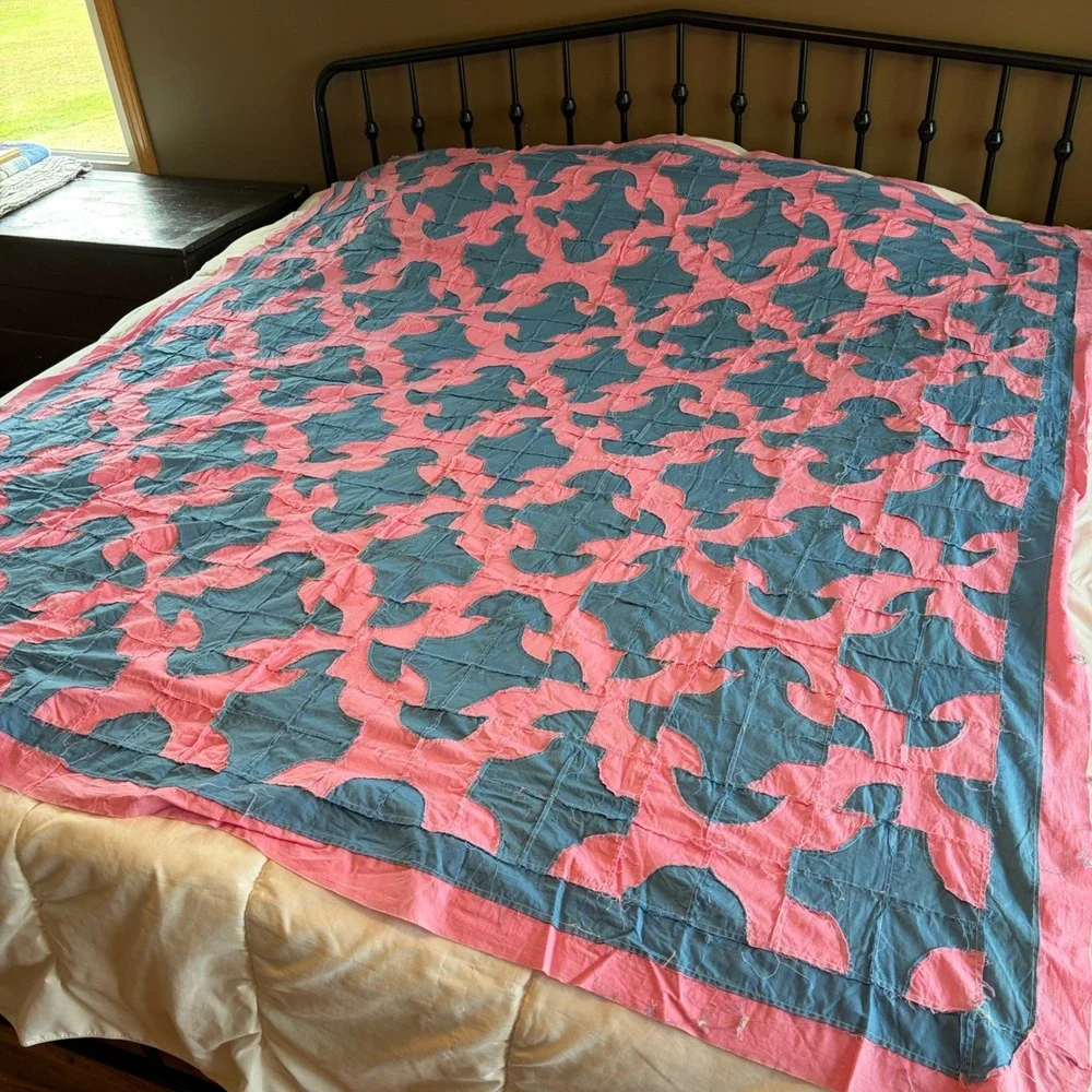 Vintage 1941 Dunkard's Path Pink Blue Handmade Quilt Top 72x80 farmhouse cottage